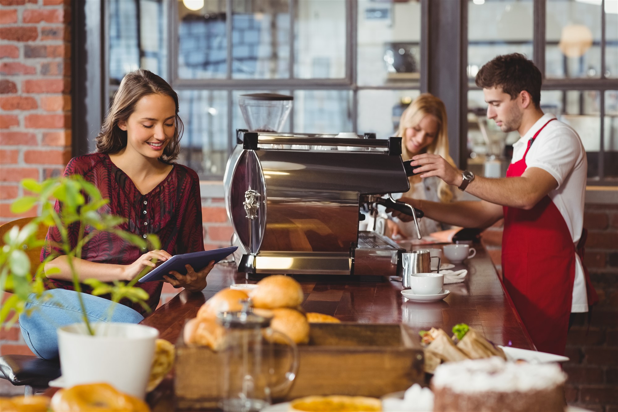 Popular Little Gem of a Café for Sale / Melbourne