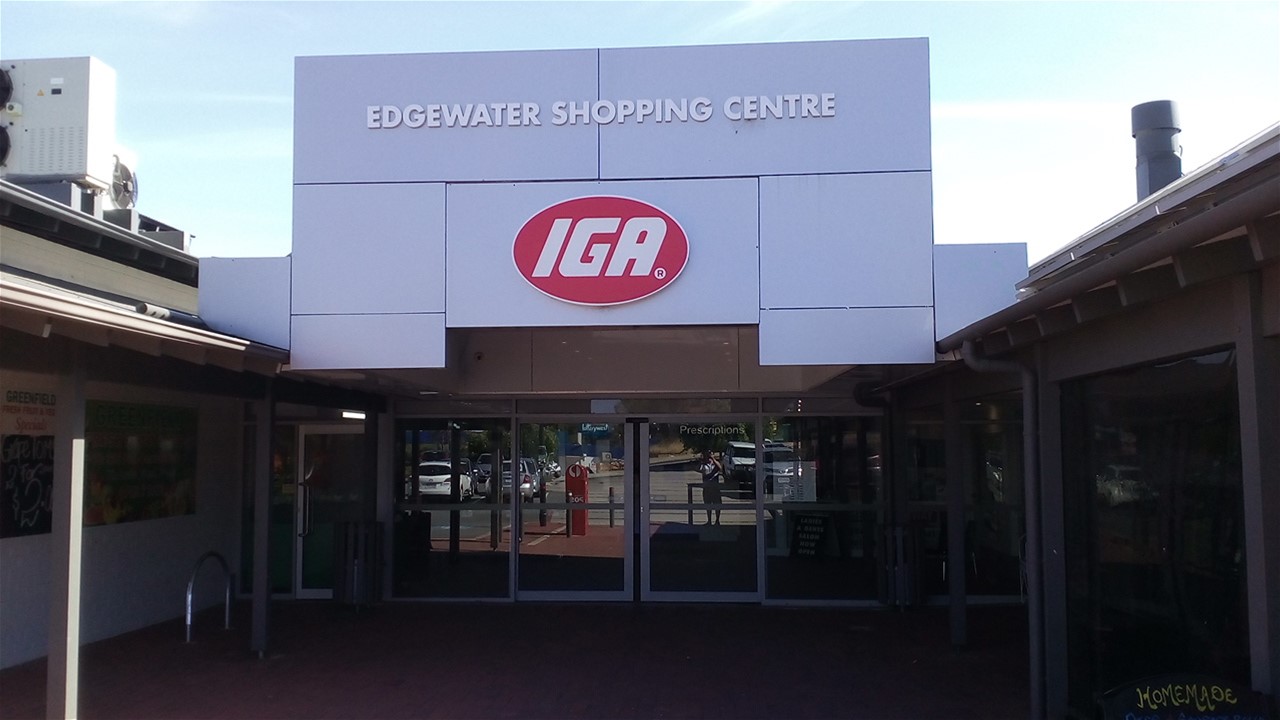 IGA LOCAL GROCER EDGEWATER