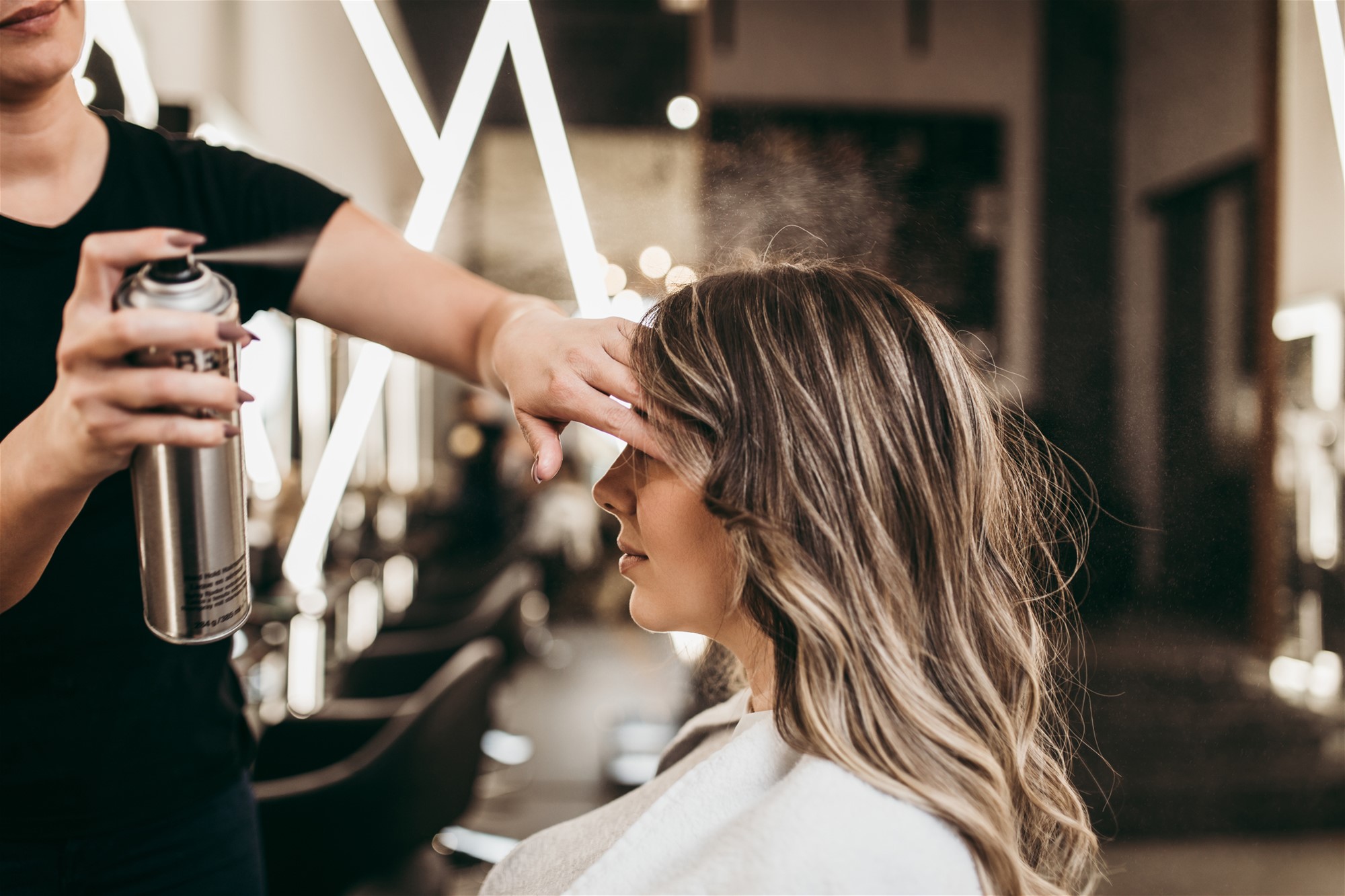 Hair & Beauty Salon for Sale – Just Perfect for an Owner/Operator – North West S